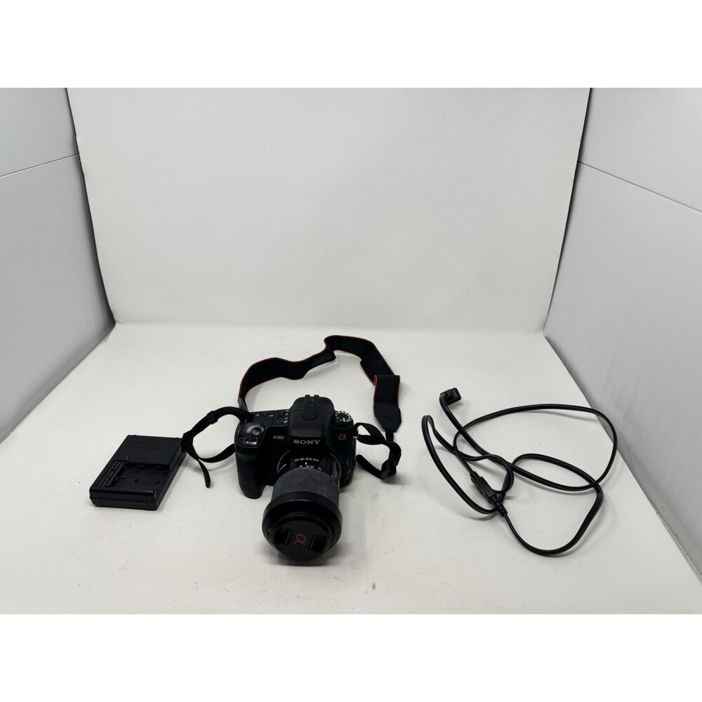 Sony A300 DSLR 10.2MP W/ 18-70/3.5-5.6 LEN, CHARGER,SUNSHADE, TESTED
